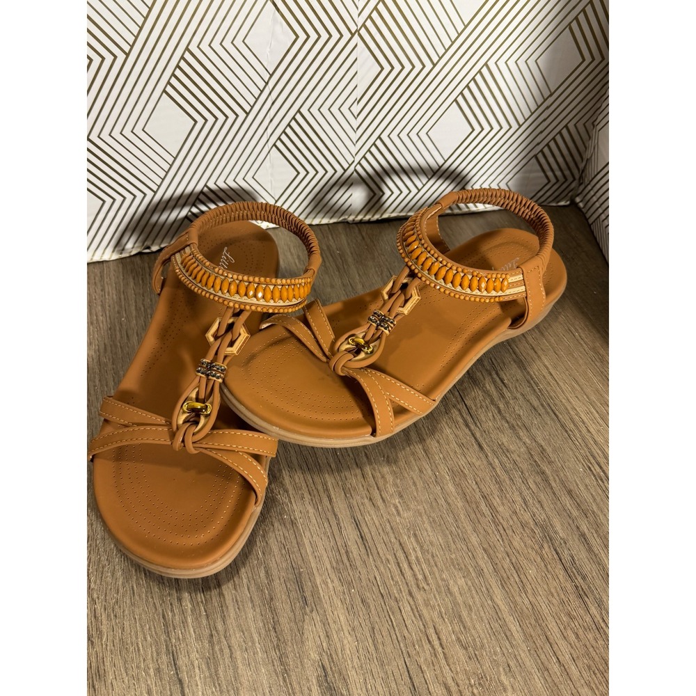 Littleplum Women‎ Tan Beaded Boho Slingback Sandals T-Strap Flat Shoes
Size 39